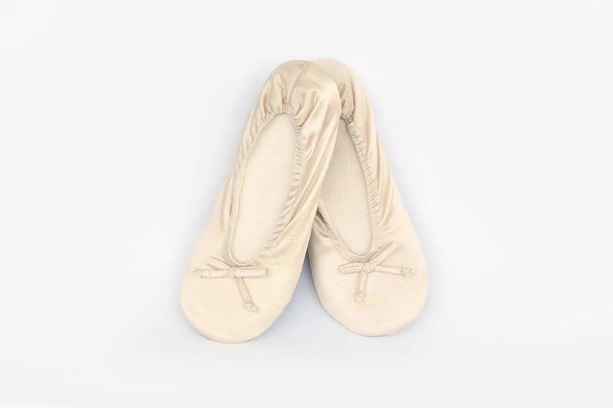 Satin padded foldable slipper